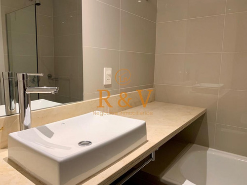 Imagen 9 de 18 de Excelente Apartamento De 2 Dormitorios A Metros De Playa Brava - Venta Y Alquiler