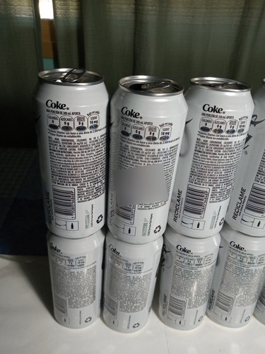 Coca Cola Marshmello Precio Por Unidad (latas Vacías) (Usado)