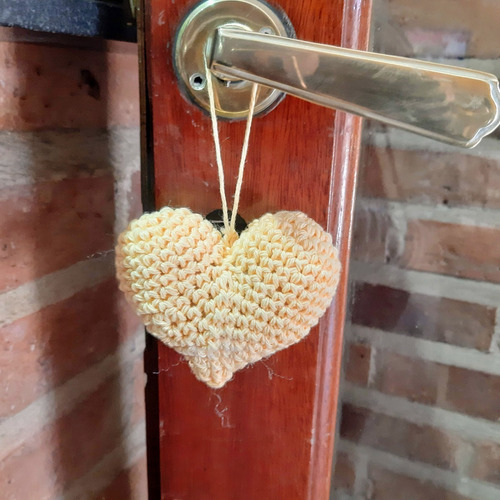 Imagen 7 de 10 de Corazon Crochet Bautismos Comuniones Baby Shower X20