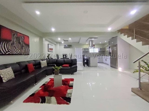 Imagen 2 de 21 de Preciosa Casa En Venta Urbanismo Privado Las Amazonas, Santa Rita 22-27838 Hc