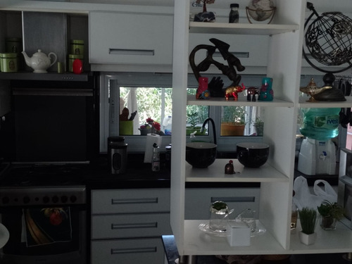 Casa En Venta De 3 Dormitorios C/ Cochera En El Lauquen