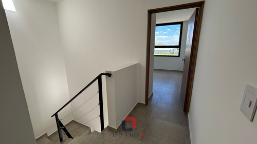 Duplex En Barrio Norte 1.