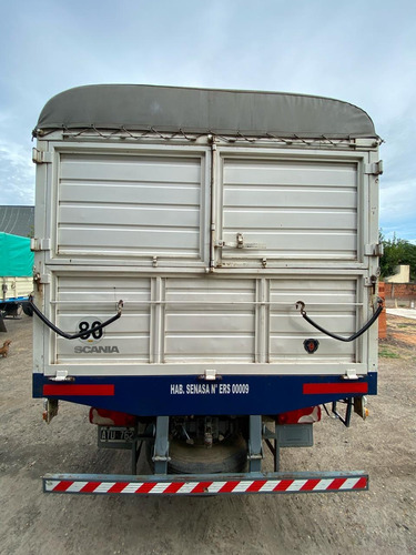 Carroceria Puerta Libro. Mide 5,50mts
