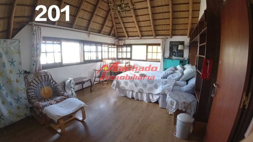 Imagen 5 de 13 de Venta De Casa