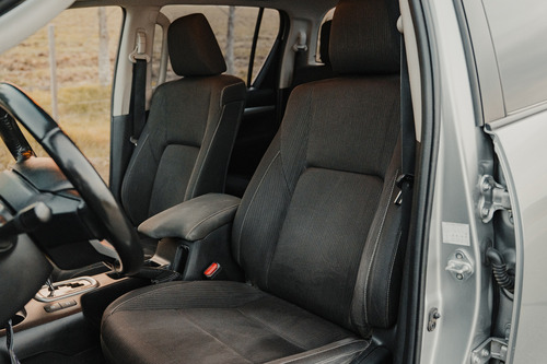 Toyota Hilux SRV Diesel 4X4 AT