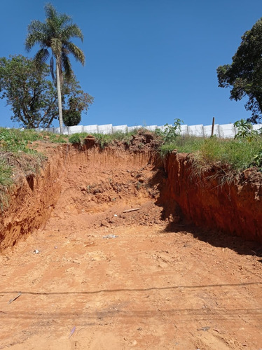 Lote A Venda, Próximo Ao Terminal Ângela(futura Estação)