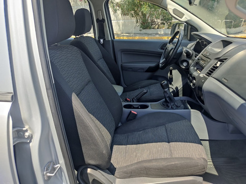 Ford Ranger 2.5 Xlt Cabina Doble 4x2 Mt