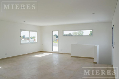 Imagen 16 de 22 de Casa En Venta A Estrenar En San Ramon, Pilar Del Este