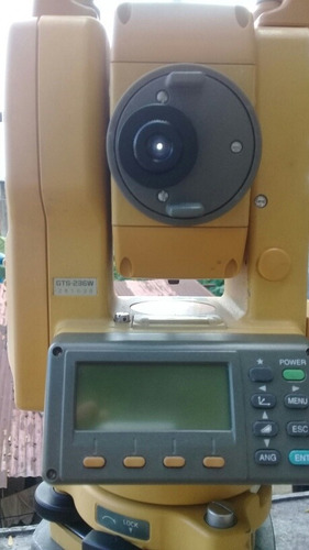 Imagen 2 de 2 de Estacion Total Topcon