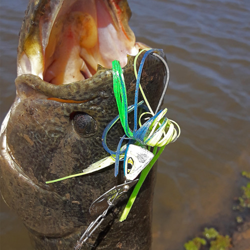Señuelo Mustad Skatter Shad Blade Jig Wss608 Color Bg 3/8 Oz