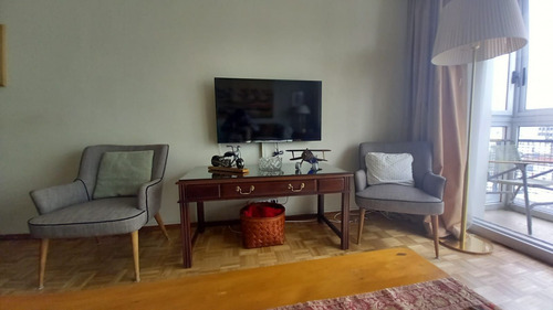 Alquiler Apartamento 3 Dormitorios Amueblado . Ciudad Vieja