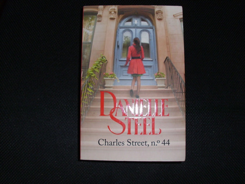 Danielle Esteel **charles Street, N° 44 Impecable