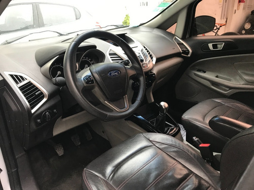 Imagen 13 de 25 de Ford Ecosport Titanium 2.0 Mt Año 2013 - Liv Motors