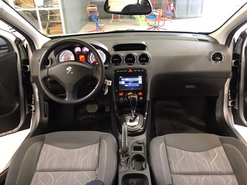 Imagen 5 de 8 de Peugeot 408 Allure Pack Tip 1.6 Thp 2019
