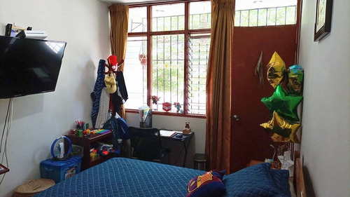 Imagen 15 de 30 de Venta De Casa De 3 Pisos En Urbanización San Roque En Santiago De Surco