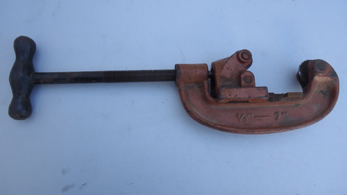 Corta Caño 2 Pulgas Y 1/2 6,35 Cm (Usado)