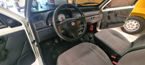 Imagem 8 de 9 de Fiat Fiorino 1.3 Flex Ar E Direção 2012