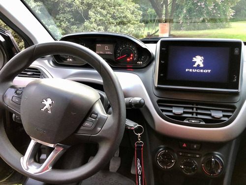 Peugeot 208 1.6 Allure 2018