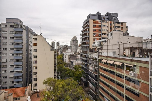 Imagen 6 de 29 de Luminoso Departamento De 4 Ambientes - Balcón Aterrazado Con Parrilla - Escritorio - Recoleta