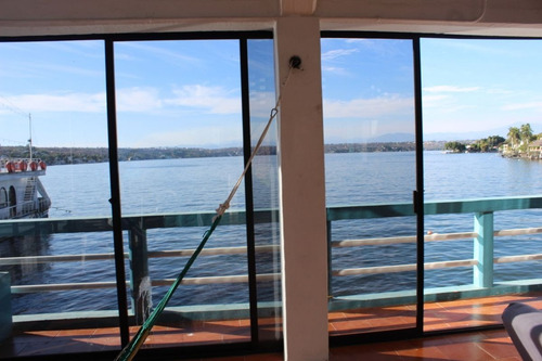 Imagen 24 de 30 de Magnifica Casa A Orilla Del Lago De Tequesquitengo