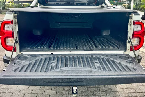 Toyota Hilux 2.8 Srv