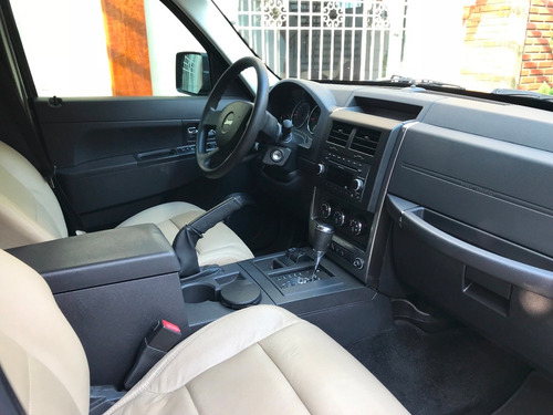 Jeep Cherokee Sport 2009