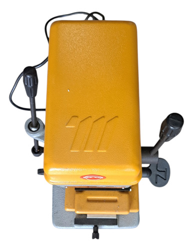 Maquina Duplicadora D Llaves Multipunto C/ Regulacion Outlet