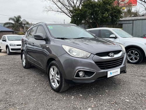 Imagen 3 de 11 de Hyundai Tucson 2.0 Gl 5mt 2wd