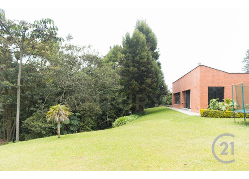 Casa En Venta Altos Del Poblado Vía Palmas  Medellin Colombia