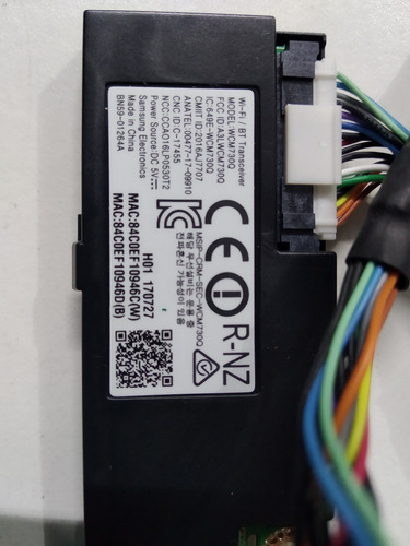 Imagen 2 de 2 de Botonera, Sensor Ir Y Módulo Wifi Para Samsung Un55mu7550f