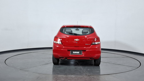 Chevrolet Onix 1.4 Lt