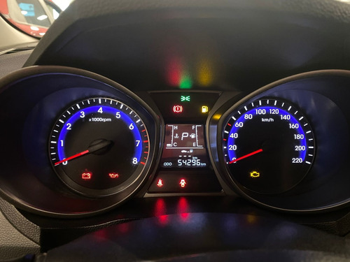 Imagem 12 de 12 de Hyundai Hb20s 1.6 Ocean 16v Flex 4p Automático