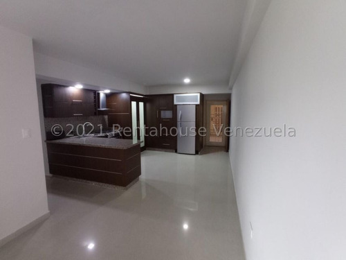Imagen 4 de 24 de Apartamento En Venta En Las Chimeneas Valencia Carabobo 22-15641 Gerardo Guillén Rentahouse