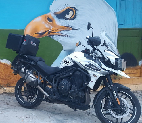 Imagem 7 de 9 de Triumph Xr 1200