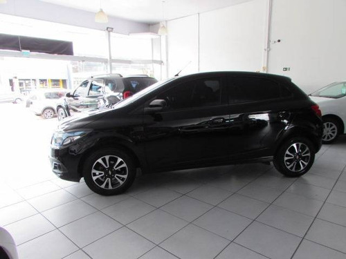 Imagem 3 de 9 de Chevrolet Onix 1.4 Mpfi Ltz 8v Flex 4p Manual