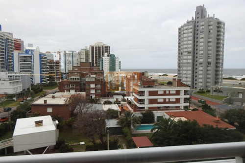 Imagen 2 de 4 de Lindisimo Edificio Con Todos Los Servicios