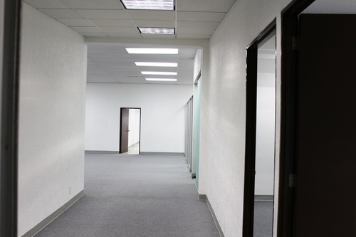 Imagen 15 de 25 de Oficinas Corporativas Plaza Comercial Arboledas, Tlalnepantla, Edo. Méx.