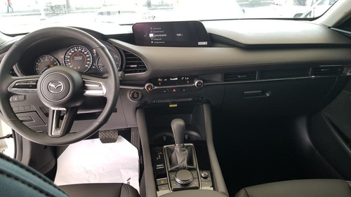 Mazda 3 Touring 2.0 Automático Blanco N P