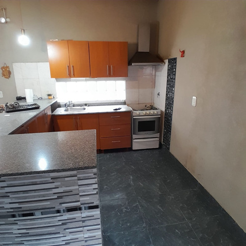 Venta Ph Vivienda Multifamiliar 2 Plantas Mataderos