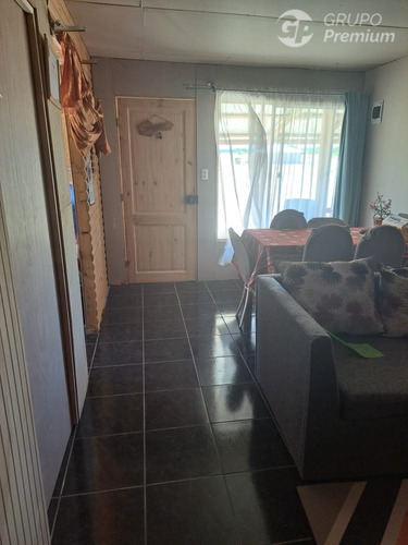 Casa En Venta De 4 Dorm. En Parral