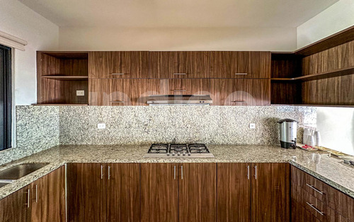 Casa En Venta En Mérida En Cabo Norte, Privada Arietta