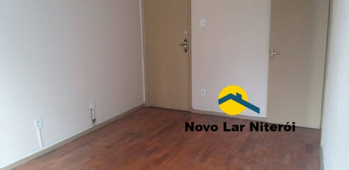 Imagem 8 de 15 de Excelente Apartamento 2 Quartos, Frente E Vista Lateral Mar Com Vaga. - 332