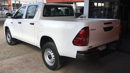 Imagen 4 de 9 de Toyota Hilux 2.4 Cd Dx 4x2 2019 D 46276082