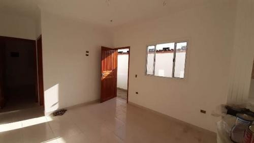Imagem 4 de 13 de Casa Na Praia De Mongaguá/sp Com Piscina, Aceita Financiar!