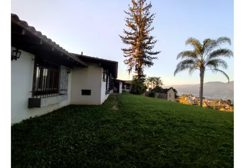 Hermosa Casa En Alto Hatillo
