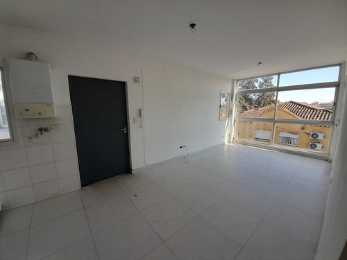 Imagen 7 de 10 de Departamento En Venta Ubicado En Pilar, G.b.a. Zona Norte