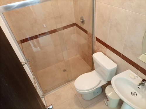 Imagen 10 de 15 de Rincon Gardens Hermoso Tonwhouse Código 130588 Vende Yackeline Tovar 04145831984