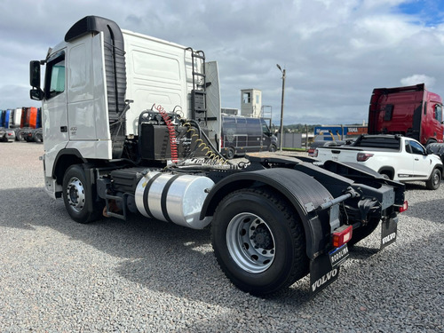 Volvo Fh 400 Branco 4x2 Teto Baixo Toco Ano 2010 I-shift