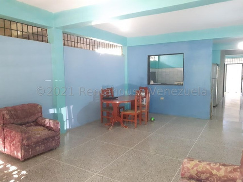 Imagen 3 de 16 de Casa En Venta En Zona Centro, San Juan De Los Morros 22-4679