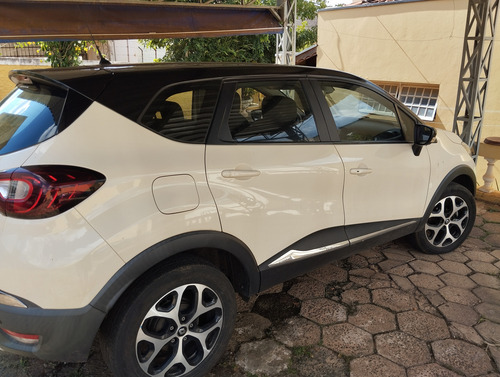 Renault Captur 2.0 16v Intense Aut. 5p